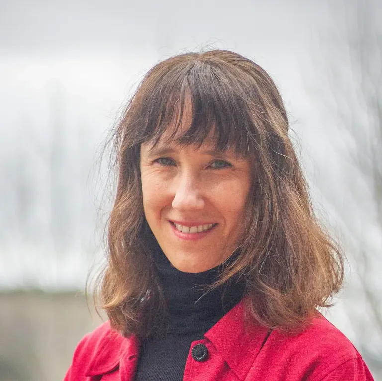 Heather Lakey ’00, M.Phil ’05